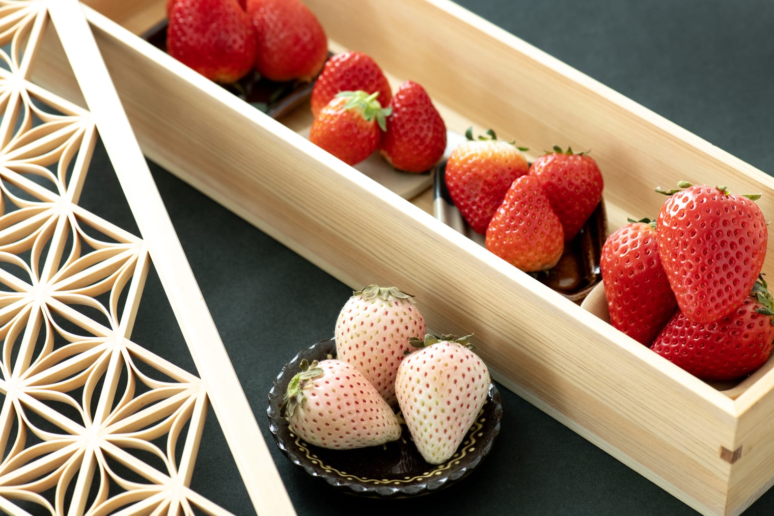 高級コニャックセット 3本　イチゴ いちごで満たす至福の温泉滞在 | 界 鬼怒川【公式】 | KAI Kinugawa