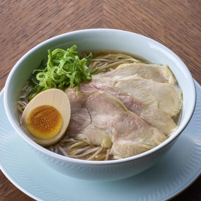 鸡肉酱油拉面