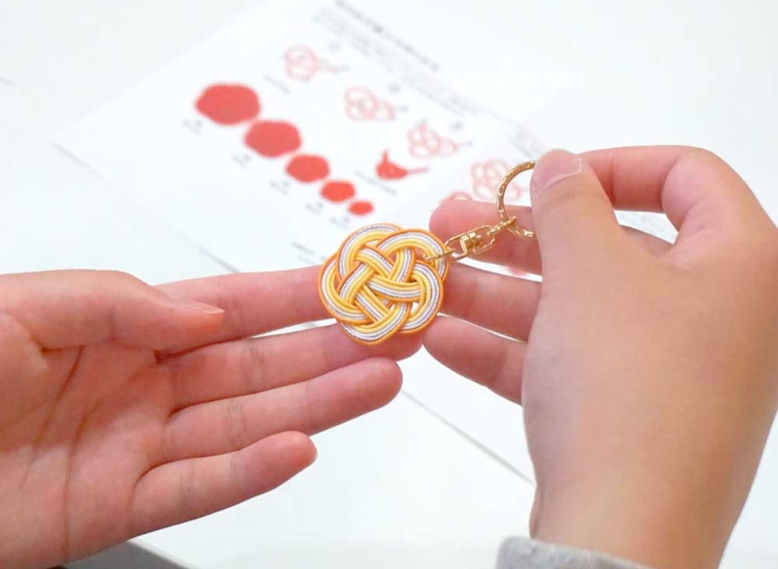 ご近所さんで水引体験 | OMO5金沢片町 by 星野リゾート【公式】 | OMO5