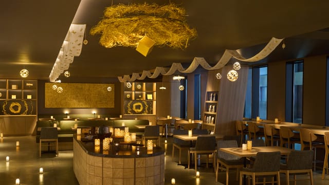 KOGEIとお茶に触れる夜 - OMO5金沢片町 | 星野リゾート【公式】